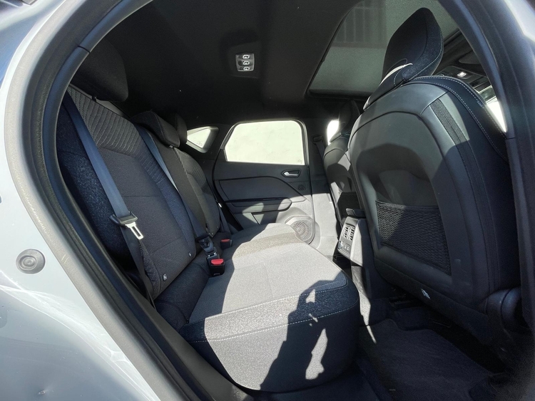 Renault Captur Captur E-TECH Híbrido Techno 105kW foto 14